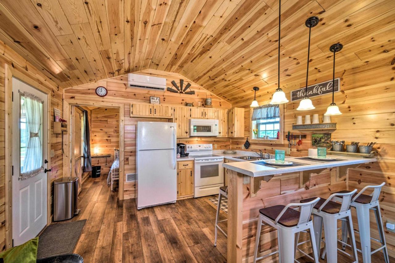 Scenic Retreat With Ponds, Waterfall, Cave And More! Villa Cub Run Exterior foto